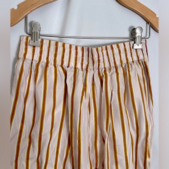 Urban outfitters silk wide leg trouser - Picture 4 of 5